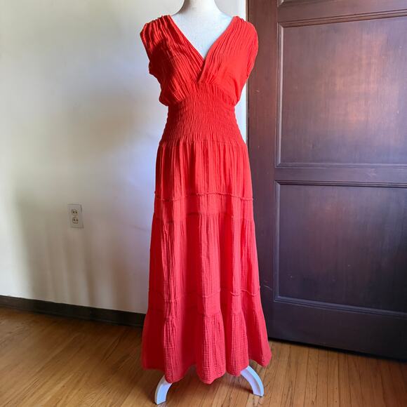 Felicite Dresses & Skirts - FELICITÉ Red Orange Gauze Smocked Tiered Midi Length Cap Sleeve Dress XS